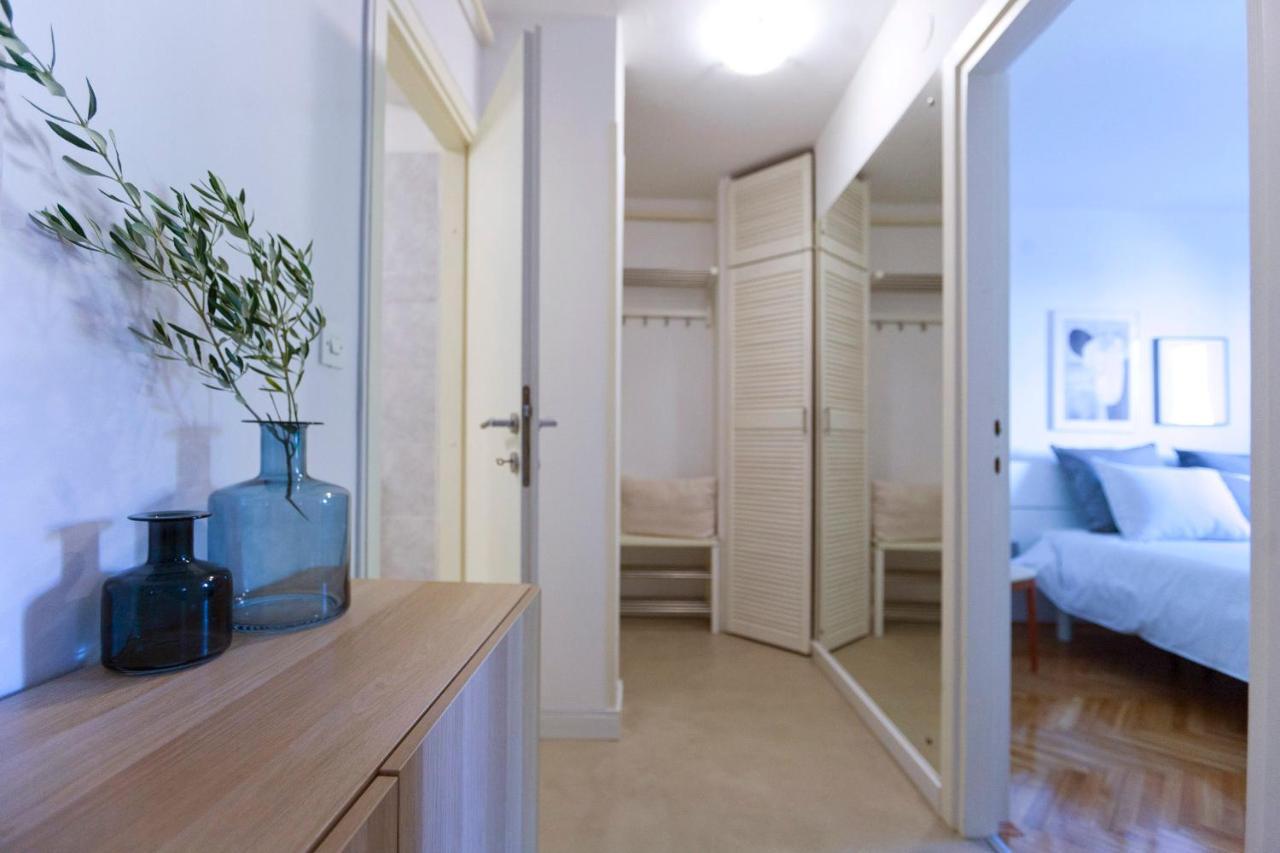 Old Town Castropola Apartment エクステリア 写真
