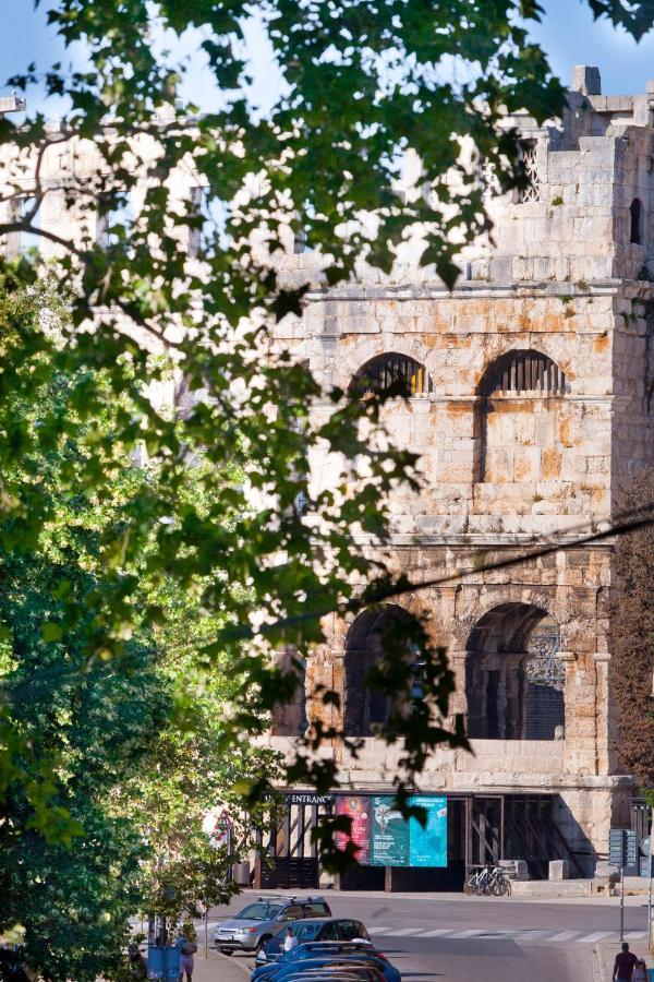 Old Town Castropola Apartment エクステリア 写真